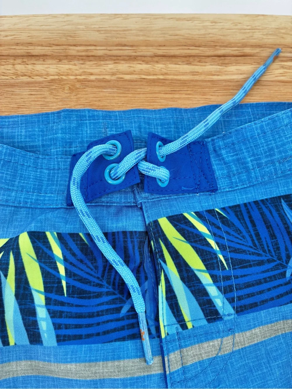 UV Skinz Boys Blue Lime Green Palm Leaf UPF 50+ Board Swim Trunks Size 2T